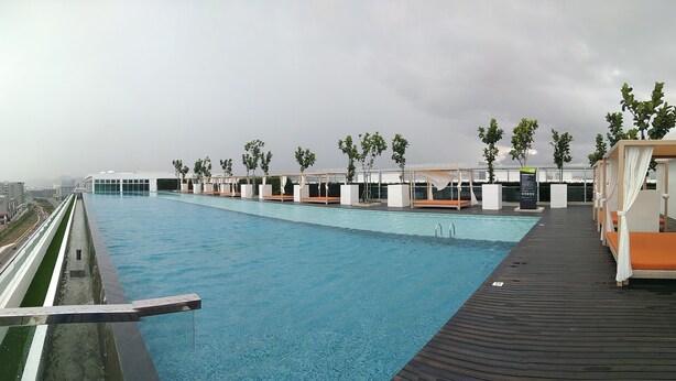 Infinity pool - Sutera Avenues - KK Center (Kota Kinabalu)