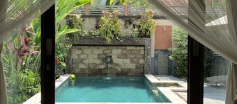 Beautiful, Peaceful Villa/Excellent Location/Wonderful Balinese Staff