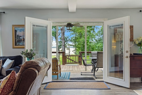 Relaxing Lakefront Home w/ Boat Dock, Fire-pit and private Walk-in Beach! Gated