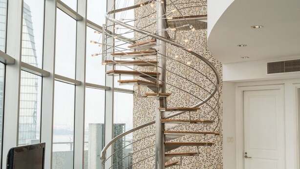 Suite empresarial, 4 habitaciones | Área de sala de estar