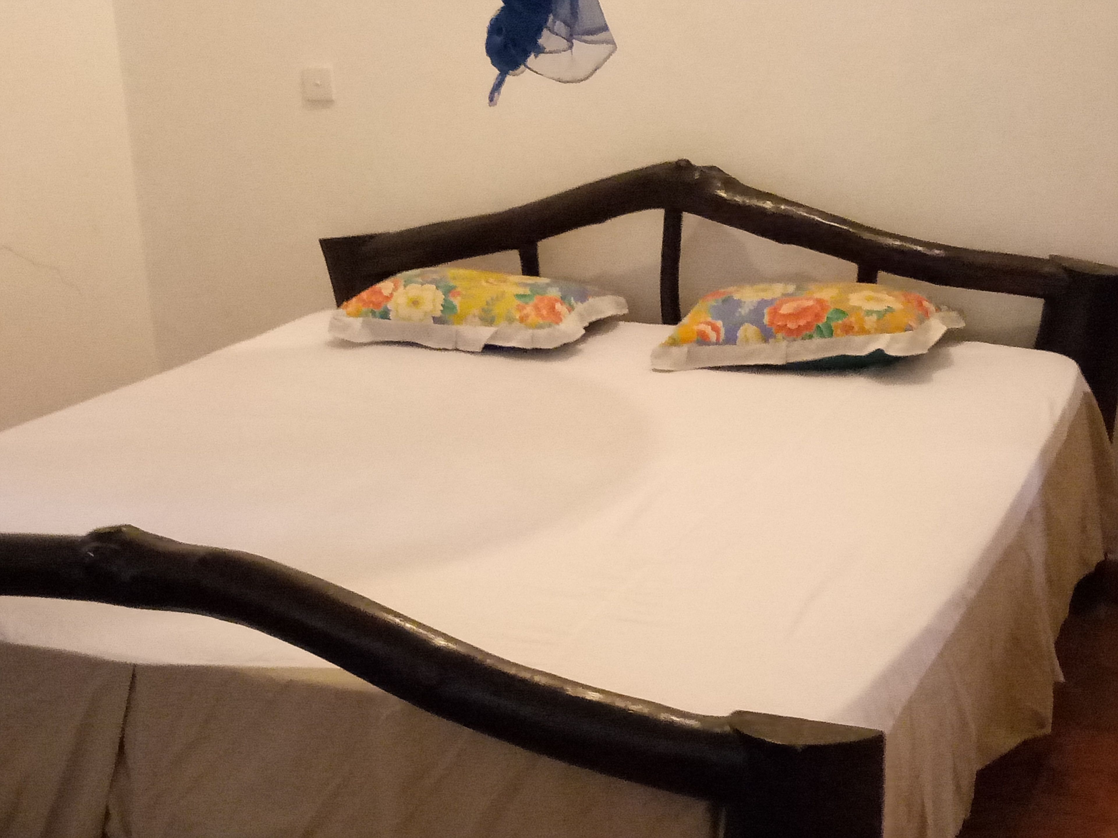 1 habitación, escritorio, wifi gratis y ropa de cama 