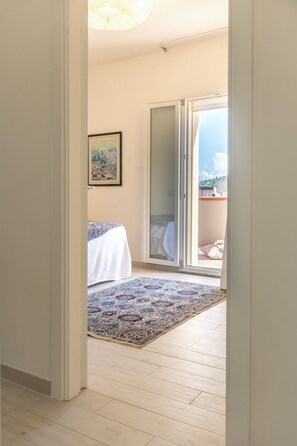 2 Schlafzimmer, Bügeleisen/Bügelbrett, WLAN, Bettwäsche