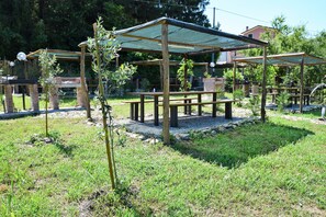 Outdoor dining -  House La Rosa "Bruno"    (Pian dei Manzi)