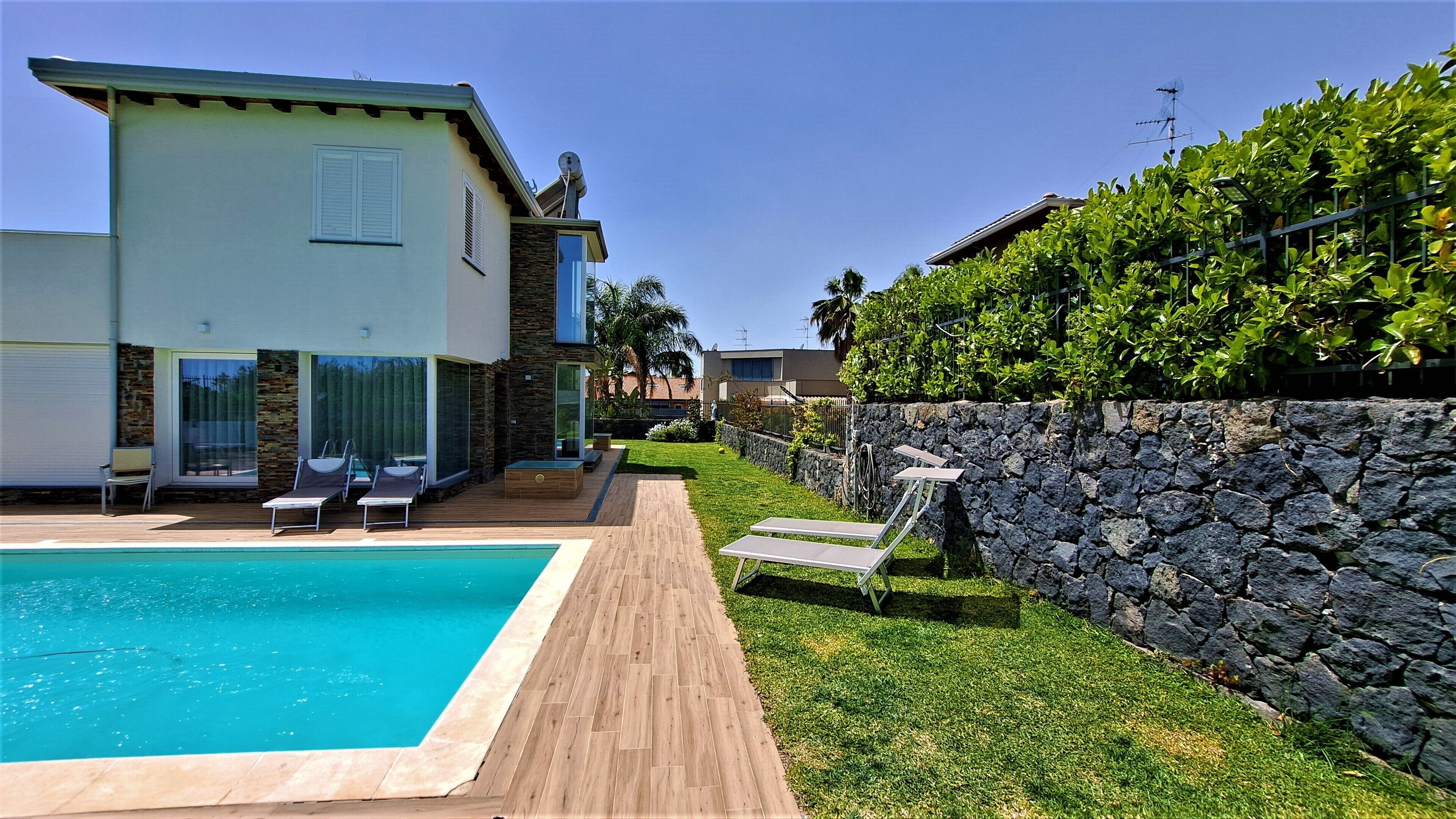 Piscina a l'aire lliure 