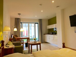 Décoration personnalisée, ameublement personnalisé, bureau