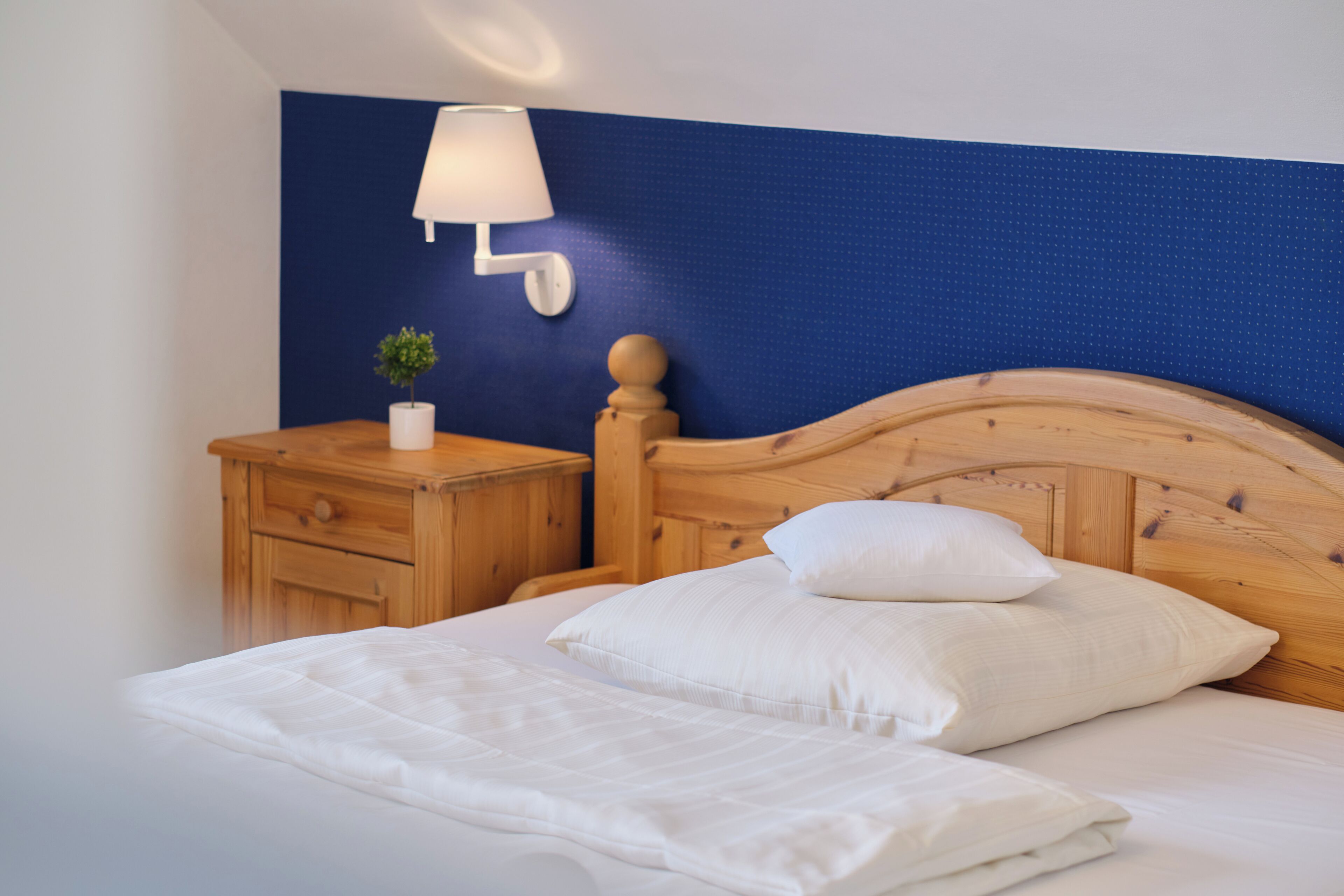 duplex, balcony | individually decorated, individually furnished, desk, blackout curtains