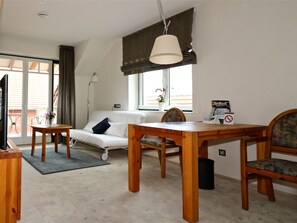 TV màn hình phẳng 