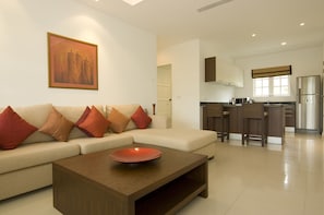 2 Bedrooms Apartment | Living area | LCD TV