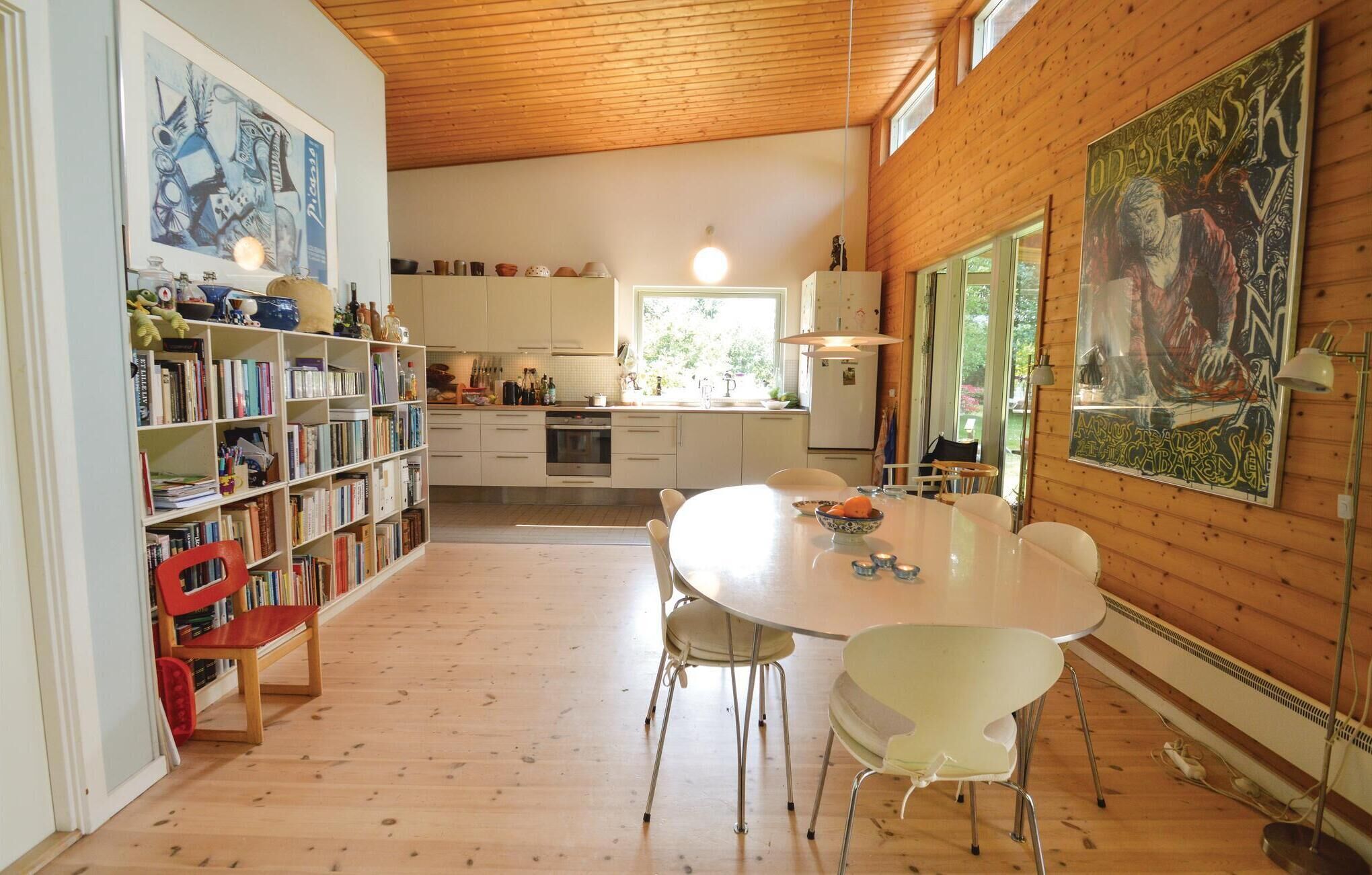 Fridge, stovetop, dishwasher, coffee/tea maker