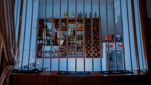 Unclassified image, 3 of 19, button - Venice Hotel (Arusha)