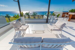 Rooftop terrace - Vivo Mare Beachfront - Seaview Villas (Ayia Napa)