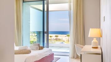 5 bedrooms, minibar, soundproofing, iron/ironing board