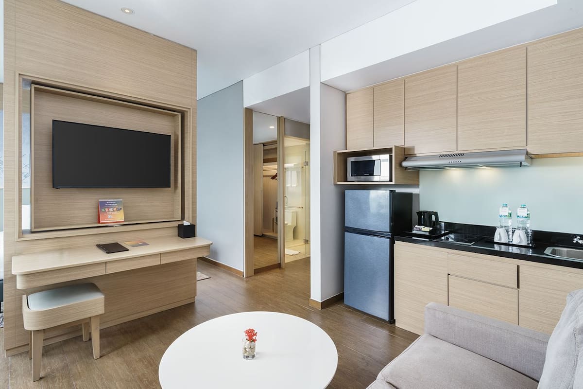 Executive suite | Woonruimte | Een ledtelevisie