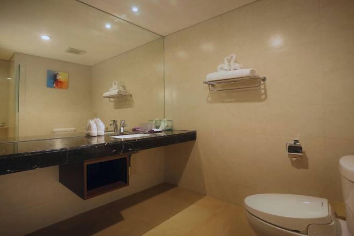 Badkamer | Gratis toiletartikelen, pantoffels, handdoeken