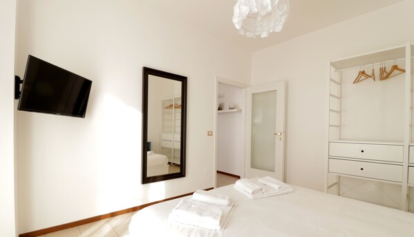 Apartment (1 Bedroom) | 1 Schlafzimmer, hochwertige Bettwaren, Schreibtisch