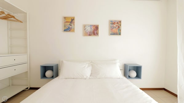 Apartment (1 Bedroom) | Interior