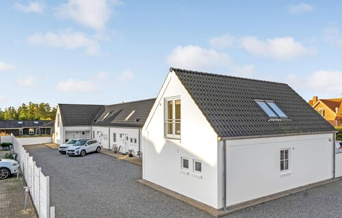 Gorgeous apartment in Blåvand with sauna