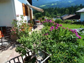 Terrace/patio - Ferienwohnung Kehlstein, für 1 bis 2 Personen, 45 qm (Schönau am Königssee)