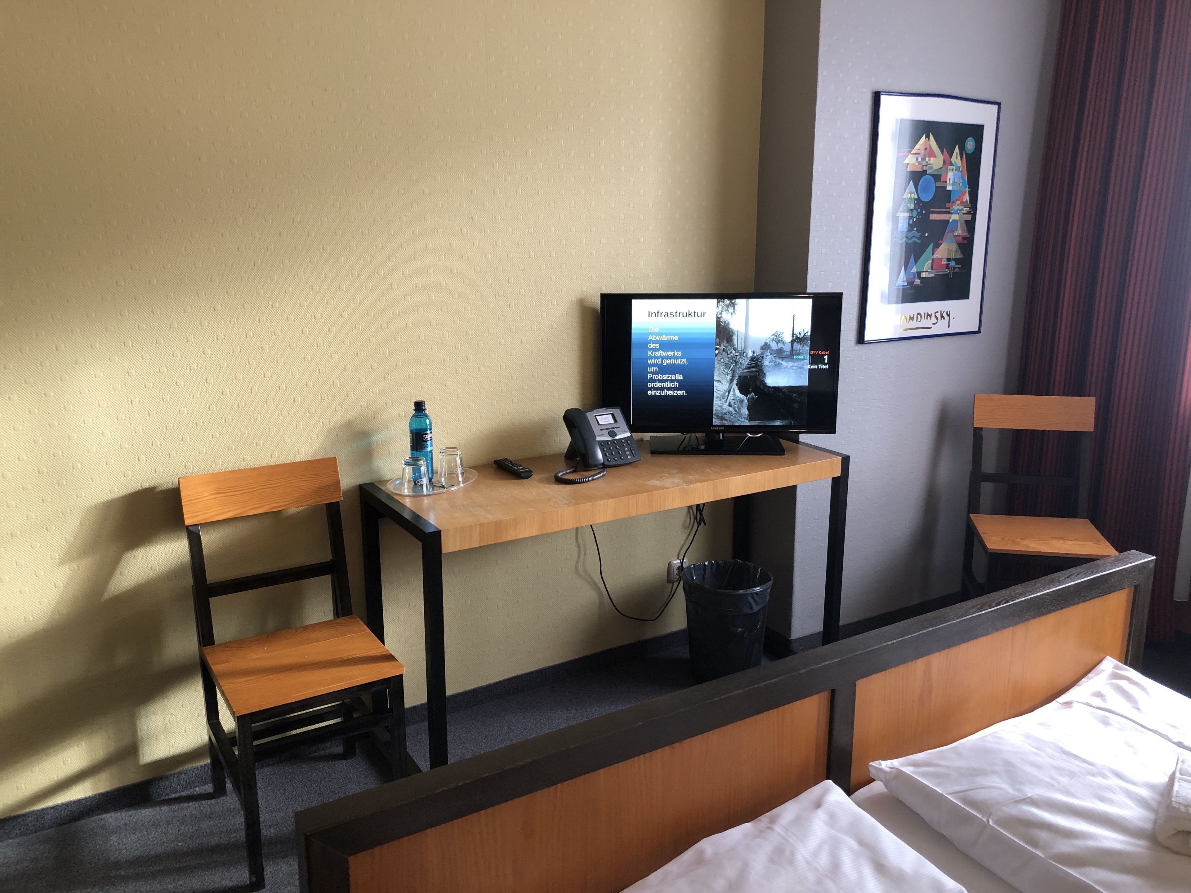 Foto - Haus des Volkes - Das Bauhaushotel