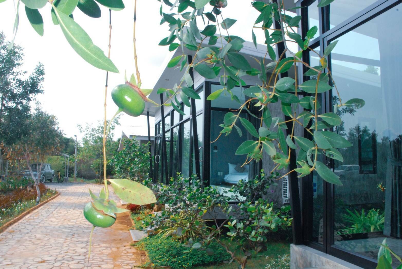 ด้านหน้าที่พัก