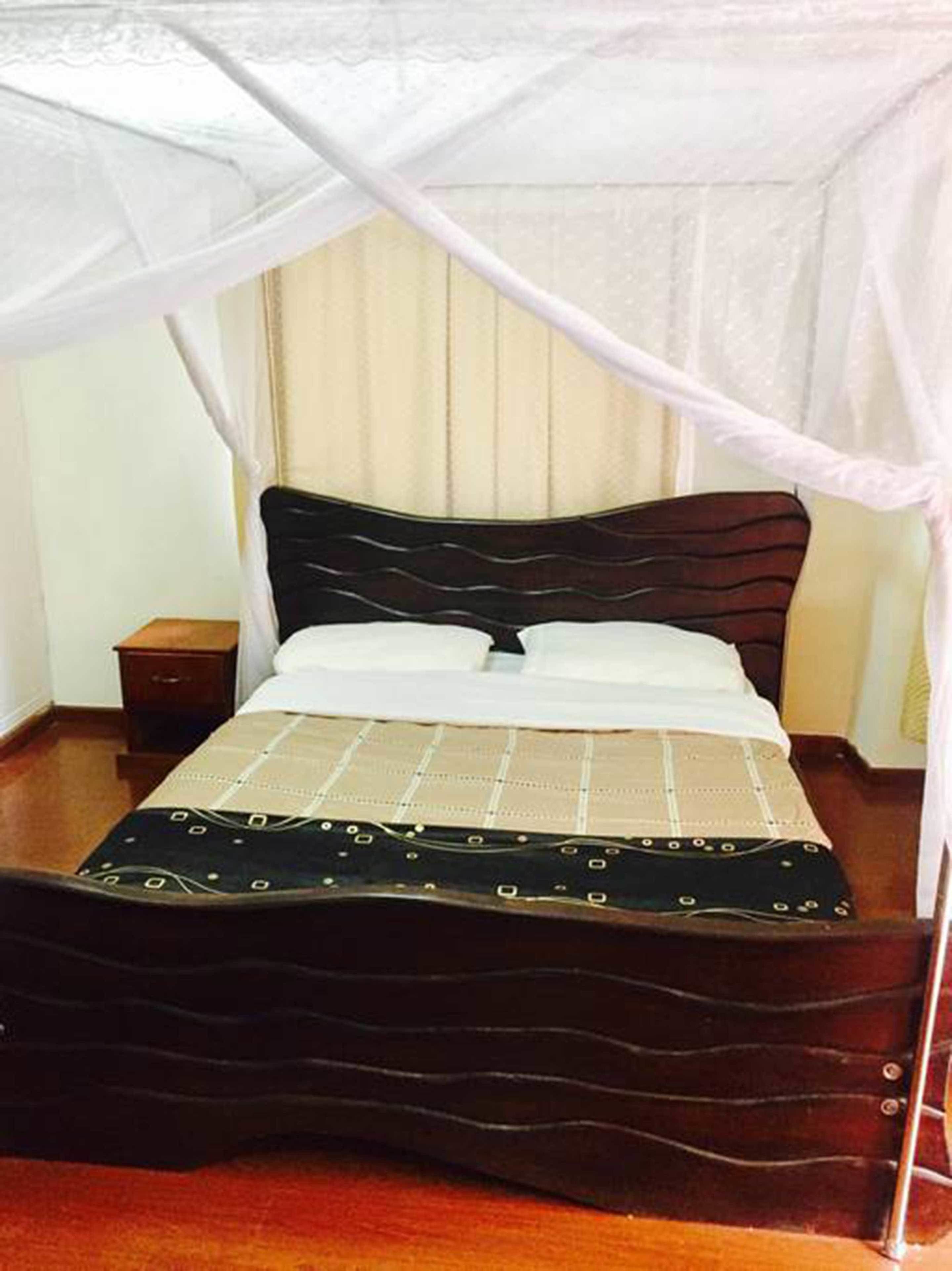 Apartment, 2 Bedrooms | 2 bedrooms, in-room safe, blackout curtains, iron/ironing board