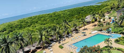 Una playa cerca