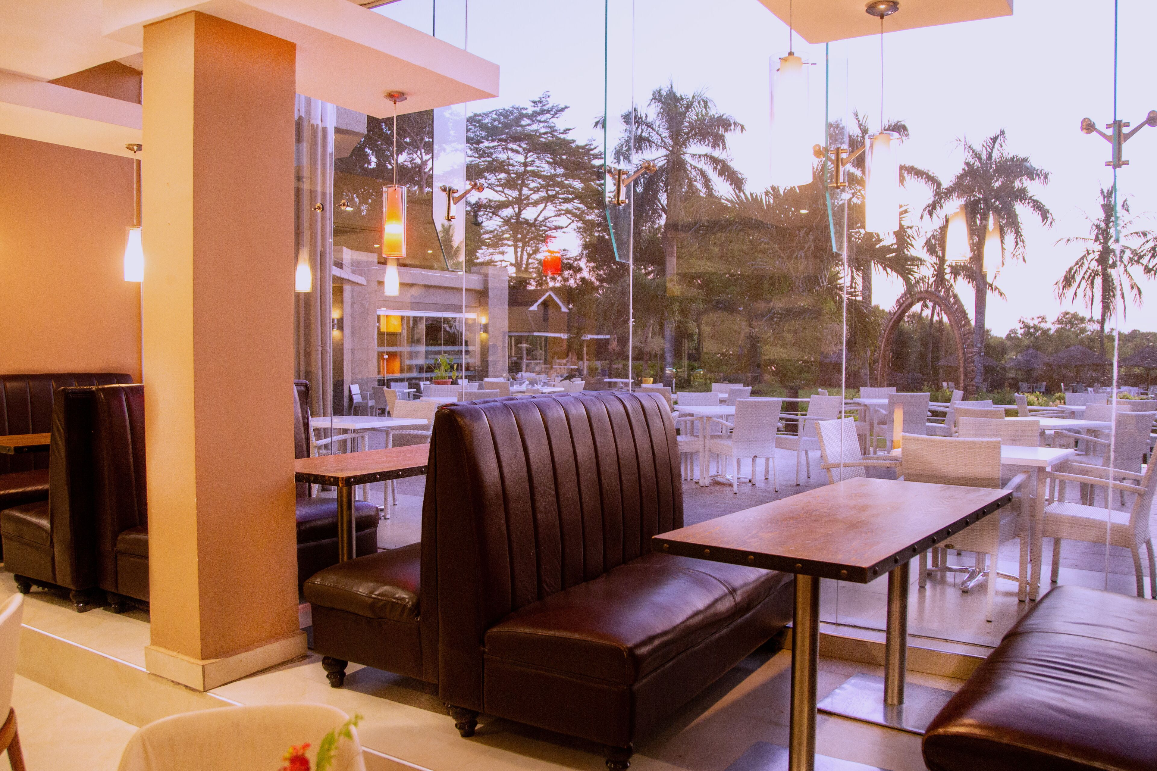 Breakfast, lunch and dinner served