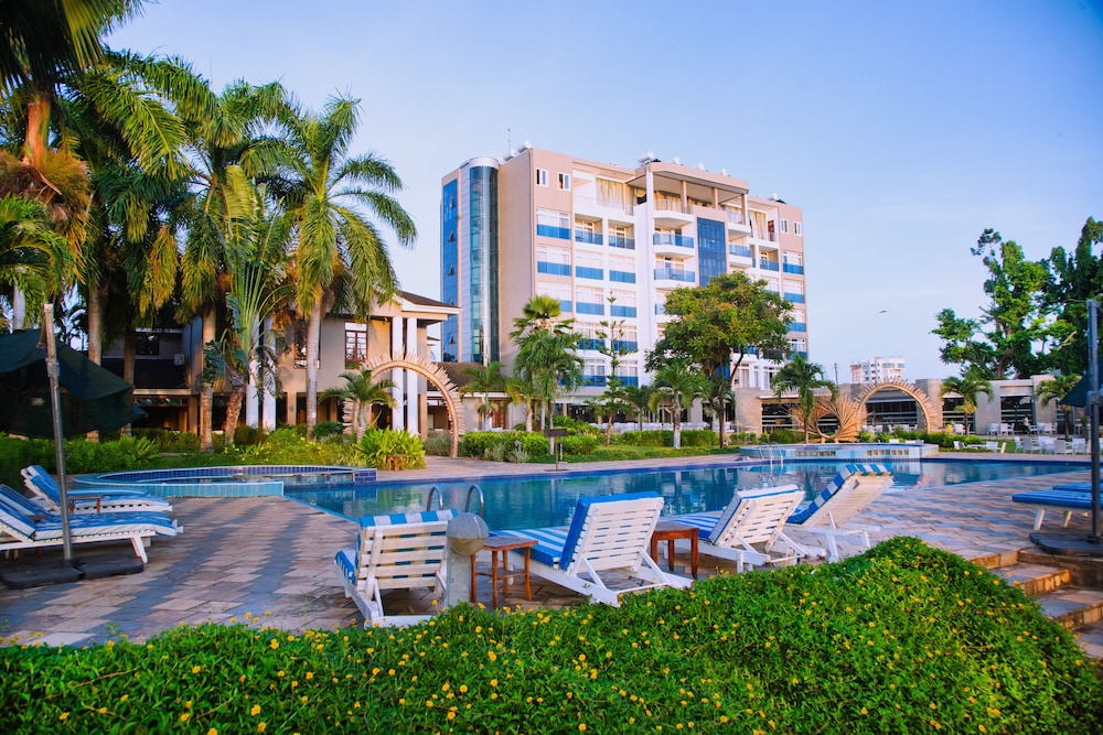 Tanga Beach Resort photo 6