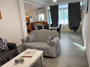 Apartment, 3 Bedrooms | Living area | Flat-screen TV - B&B Villa Prisiclla (Cinisi)