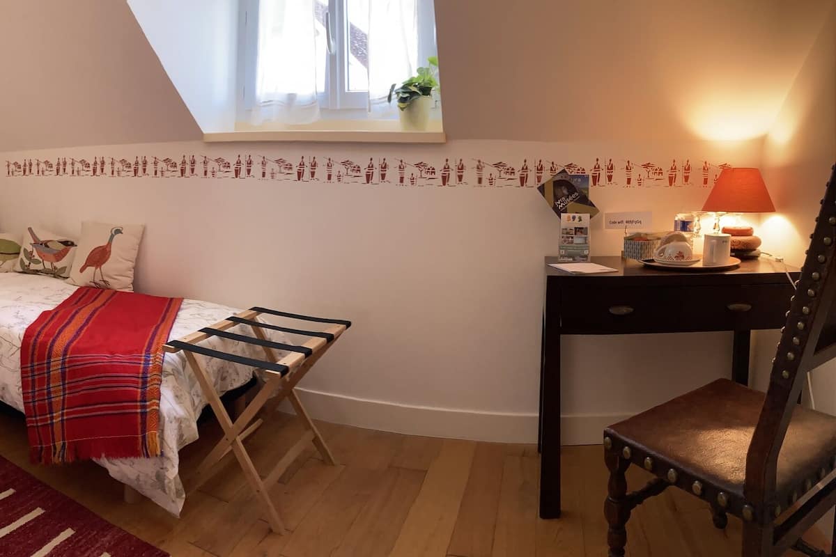Basic Double Room (L'Africaine) | 1 bedroom, premium bedding, individually decorated, desk
