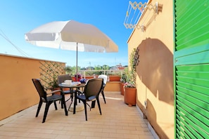 Apartment | Terrace/patio - Rome Accommodation - Celimontana (Rome)