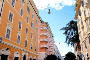 Exterior - Rome Accommodation - Celimontana (Rome)