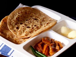 Daily continental breakfast (INR 400 per person)