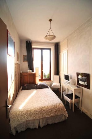 Klassieke kamer, 1 tweepersoonsbed | 1 slaapkamer, individueel gedecoreerd, individueel gemeubileerd