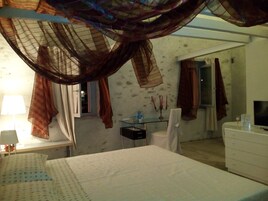 Quarto triplo | Roupas de cama de algodão egípcio, roupas de cama premium, escrivaninha