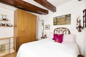 Room - Rome Accommodation - Palazzo Massimo (Rome)