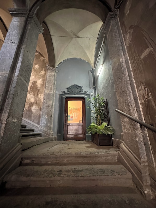 Exterior - La Bella Napoli B&B (Naples)