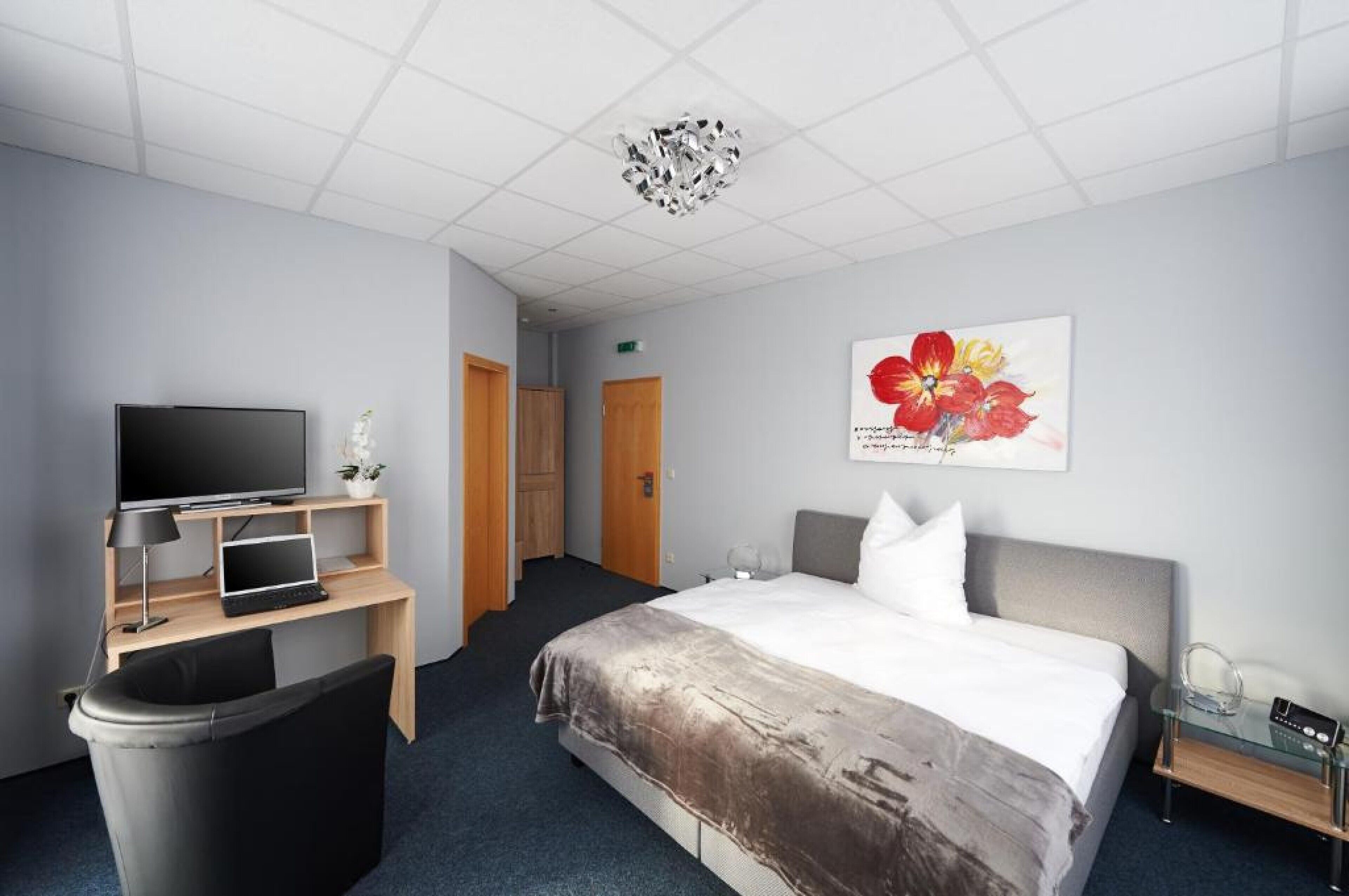 in-room safe, iron/ironing board, cots/infant beds, free wifi