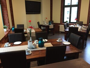 Petit déjeuner continental compris tous les jours