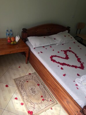 Double Room - Raha Leo Inn (Arusha)