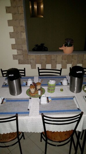 Desayuno continental incluido todos los días