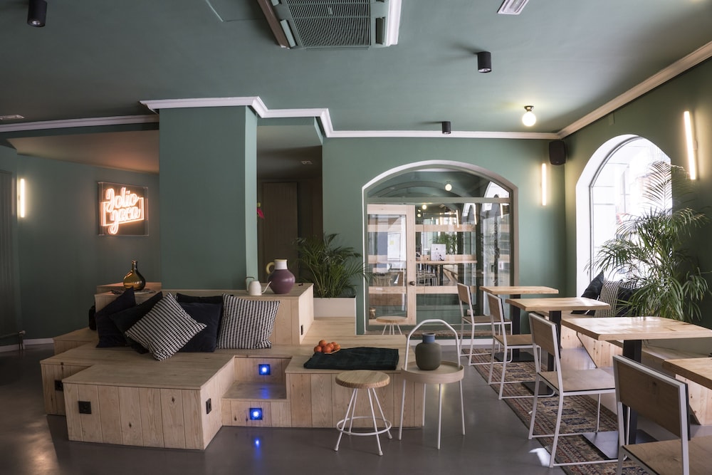 Hotel Alda Jolio Jaca by null