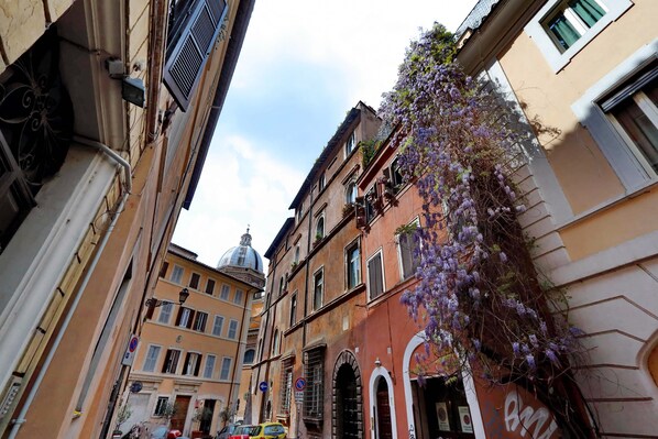 Exterior - Rome Accommodation - Giulia II (Rome)