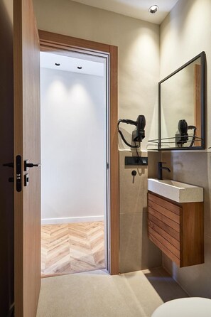 Interior - Hostal Parisien (Barcelona)