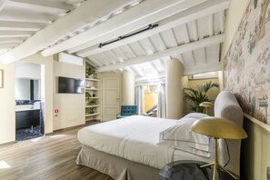 アパートメント 5 ベッドルーム テラス 別館 | 6 室のベッドルーム、ノートパソコン用作業スペース、アイロン / アイロン台、ベビーベッド (無料)