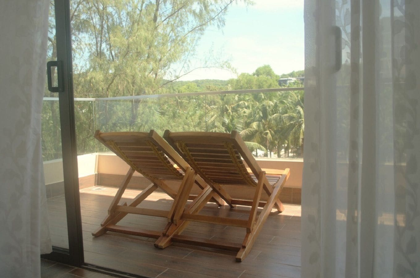 Photo - Coral Bay Resort