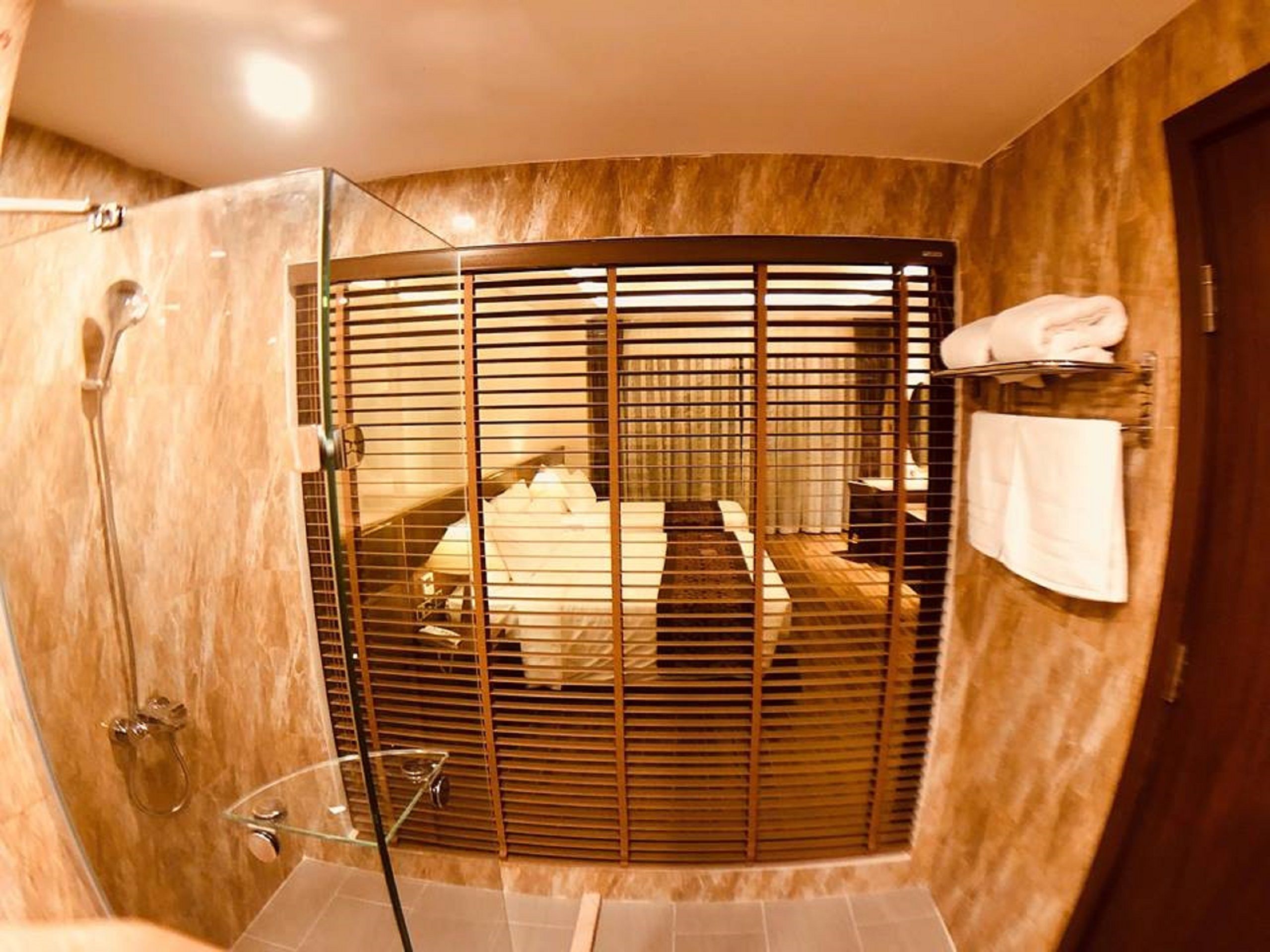 Photo - Coral Bay Resort