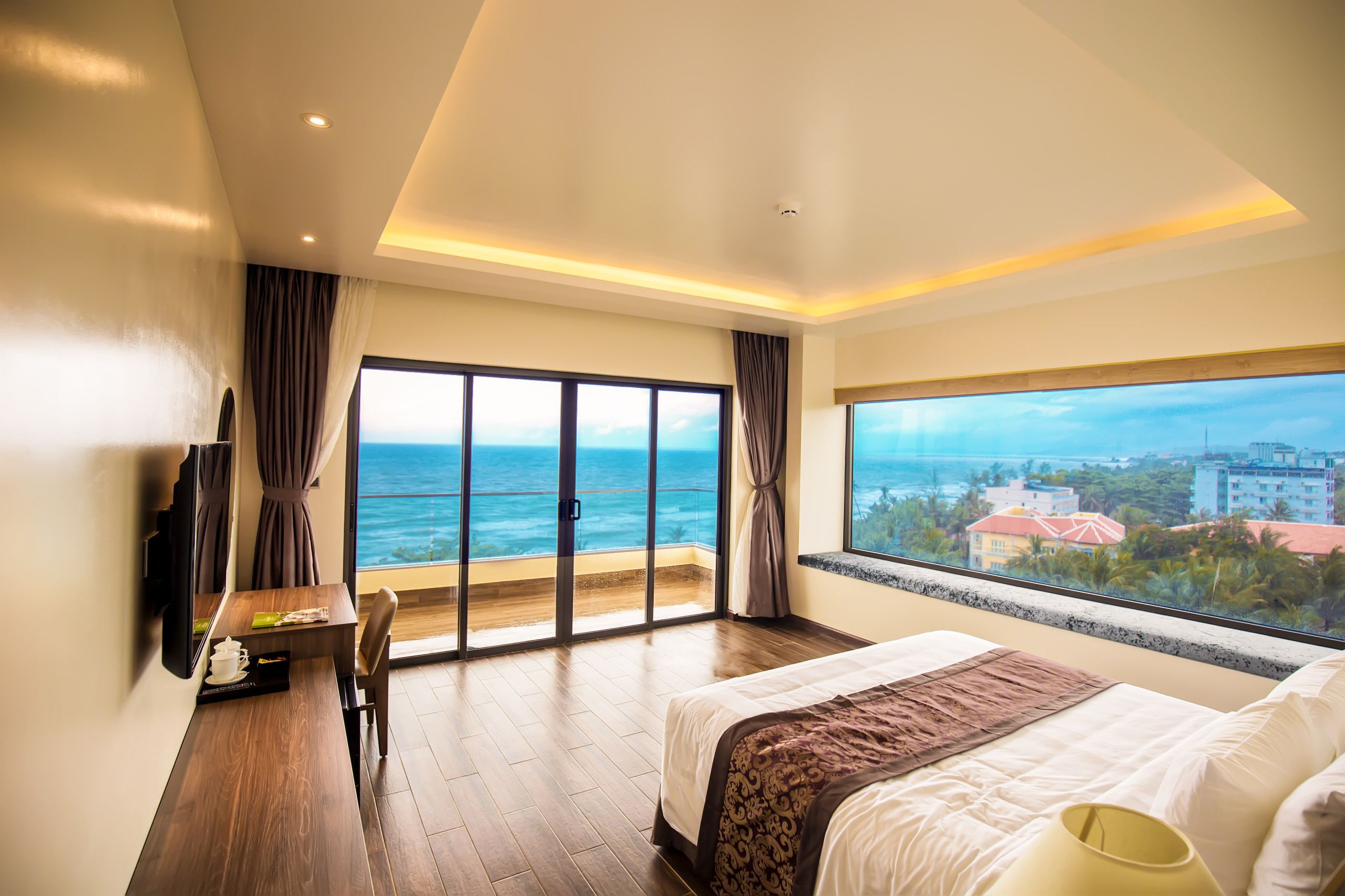 Photo - Coral Bay Resort