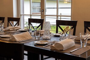 Aperto a colazione, pranzo e cena, cucina tedesca