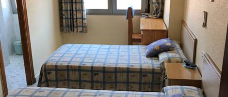 Free cots/infant beds, rollaway beds, free WiFi, bed sheets